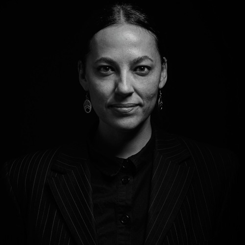 45 (FR) • Caroline Monnet • Artiste multidisciplinaire