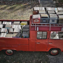 Hydrogen Jukebox w/ DJ Joules - Nov 3rd 2025