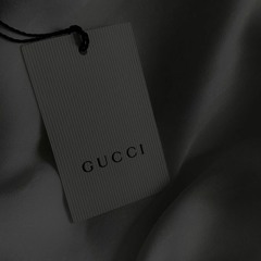 𝘔𝘺 𝘎𝘶𝘺 𝘗𝘳𝘦𝘵𝘵𝘺 𝘓𝘪𝘬𝘦 𝘈 𝘎𝘪𝘳𝘭 (𝘊𝘩𝘢𝘯𝘦𝘭) 𝘚𝘭𝘰𝘸𝘦𝘥 𝘋𝘰𝘸𝘯