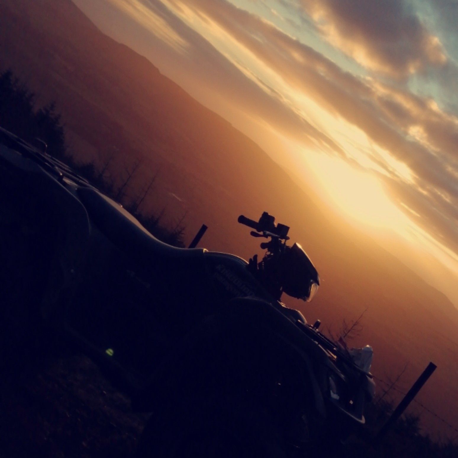 Pretty Shining People Remix⚜️