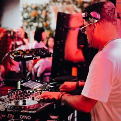 Yefrank Escalona Happy Birthday Set.