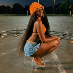 Санат бойынша порно видеолар: транс