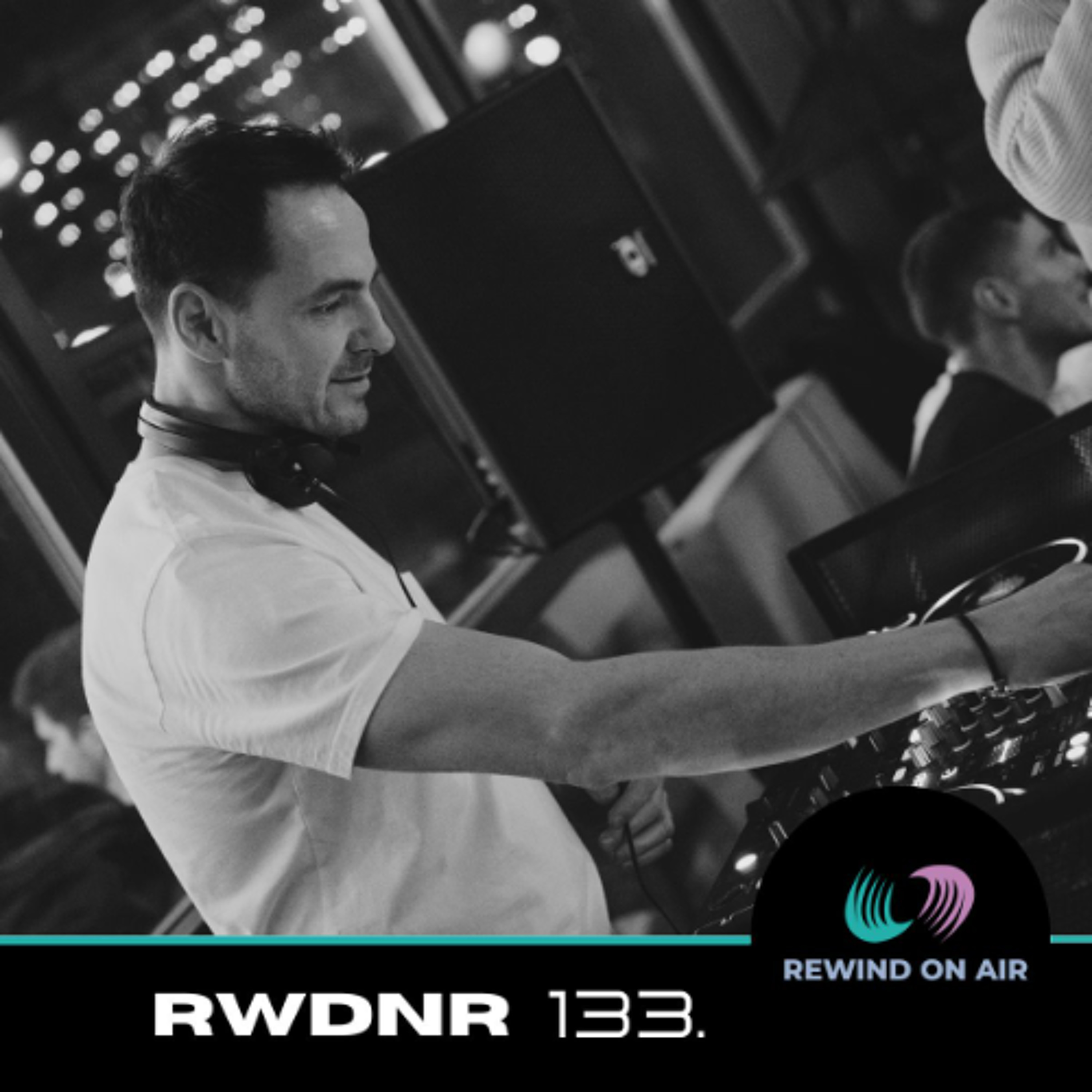 ROBERT SIMON - REWIND ON AIR RADIOSHOW