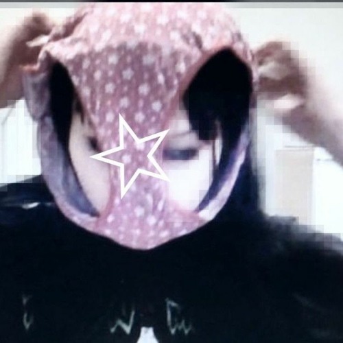 g0r3/boy fantasy Dying Slowly (Slighty Slowed)