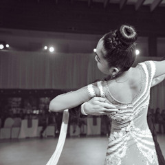 Waltz Keluar dari Waktu