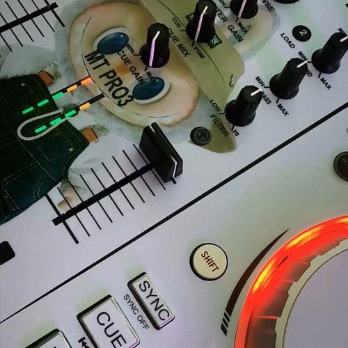 NÓ DẪN EM VÀO COOPMART JOLLIEBEE ĐỂ ĂN ĐÙI GÀ - THUA LUÔN X NGHĨA NHỎ