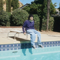 Waiting alonE( pitch lowered )