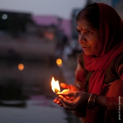 2 Visitors With A Message