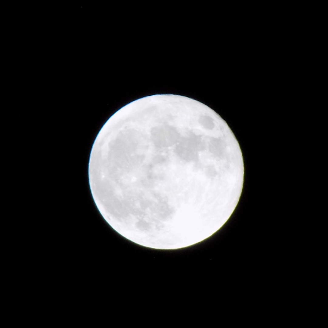 JulBDizonJewellery | April 13's full moon is a Micromoon, as