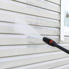 Top 5 Reasons to Hire a Professional for Your House Powerwashing Needs