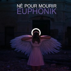 NÉ POUR MOURIR