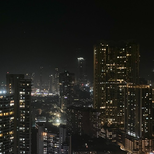 "dark In a city of lights" @cavingada