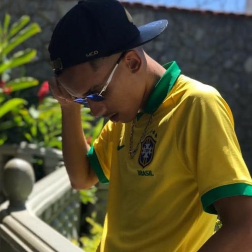 MTG - TREPA TREPA X FICA DE 4, TOMA TOMA - DJ NATTAN FEAT. MC PR, MC MORENA, MC DANNY