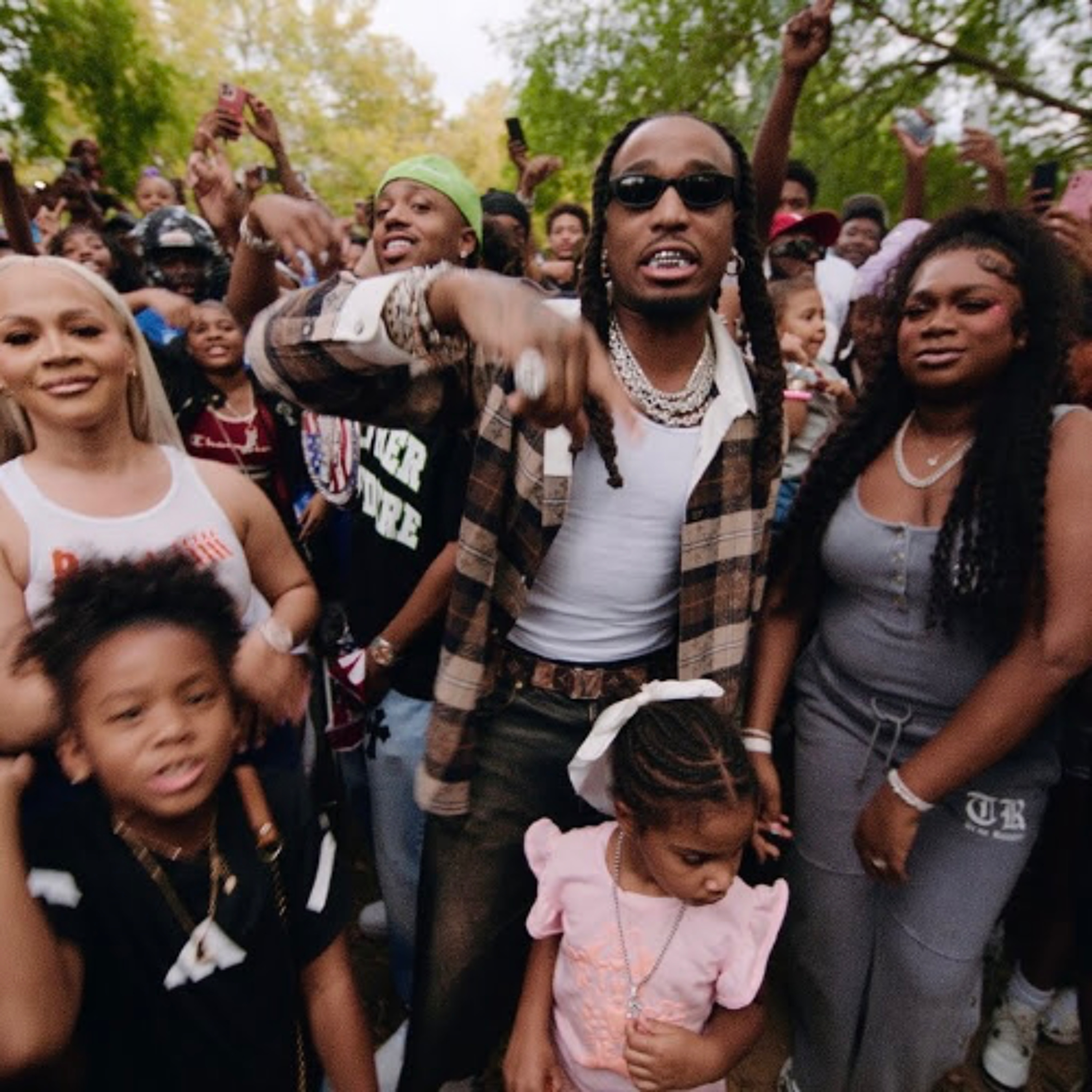 Quavo, Breskii, YK Niece - Take Me Thru Dere Remix Waka Flocka Flame - Round of Applause episode artwork