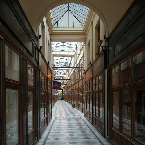 Empty Reflections [with Daniel Diaz and Noodle Twister] (Disquiet0527)