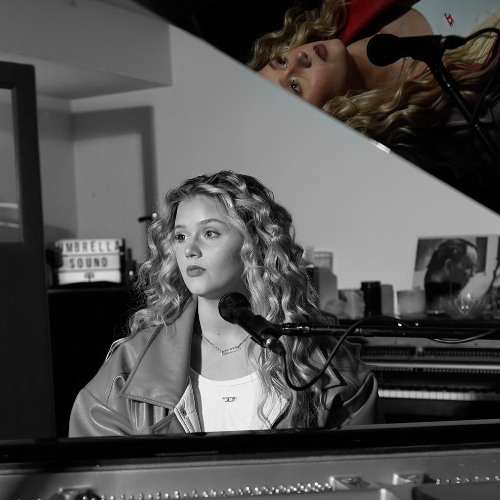 SKYDIVING (Acapella version)