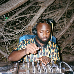 Akanbi Live From The GG10 x Hyper K Beach Rave In San Francisco 10-05-24