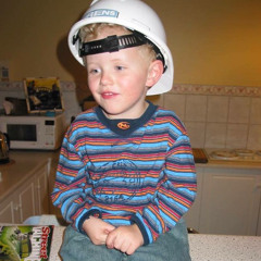 "COURSE WE'LL AV A LOOK"