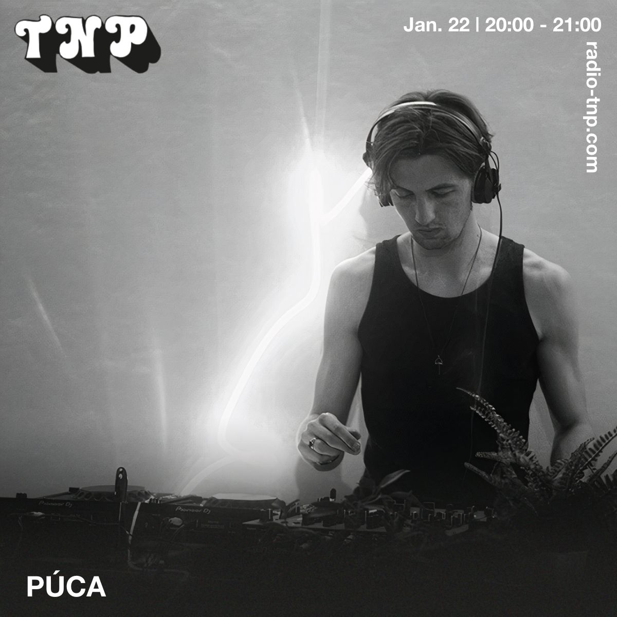 Tropical Lazer Storm w/ PÚCA