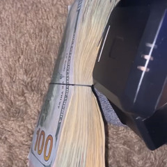 NasEbk - Fresh Off Da Box