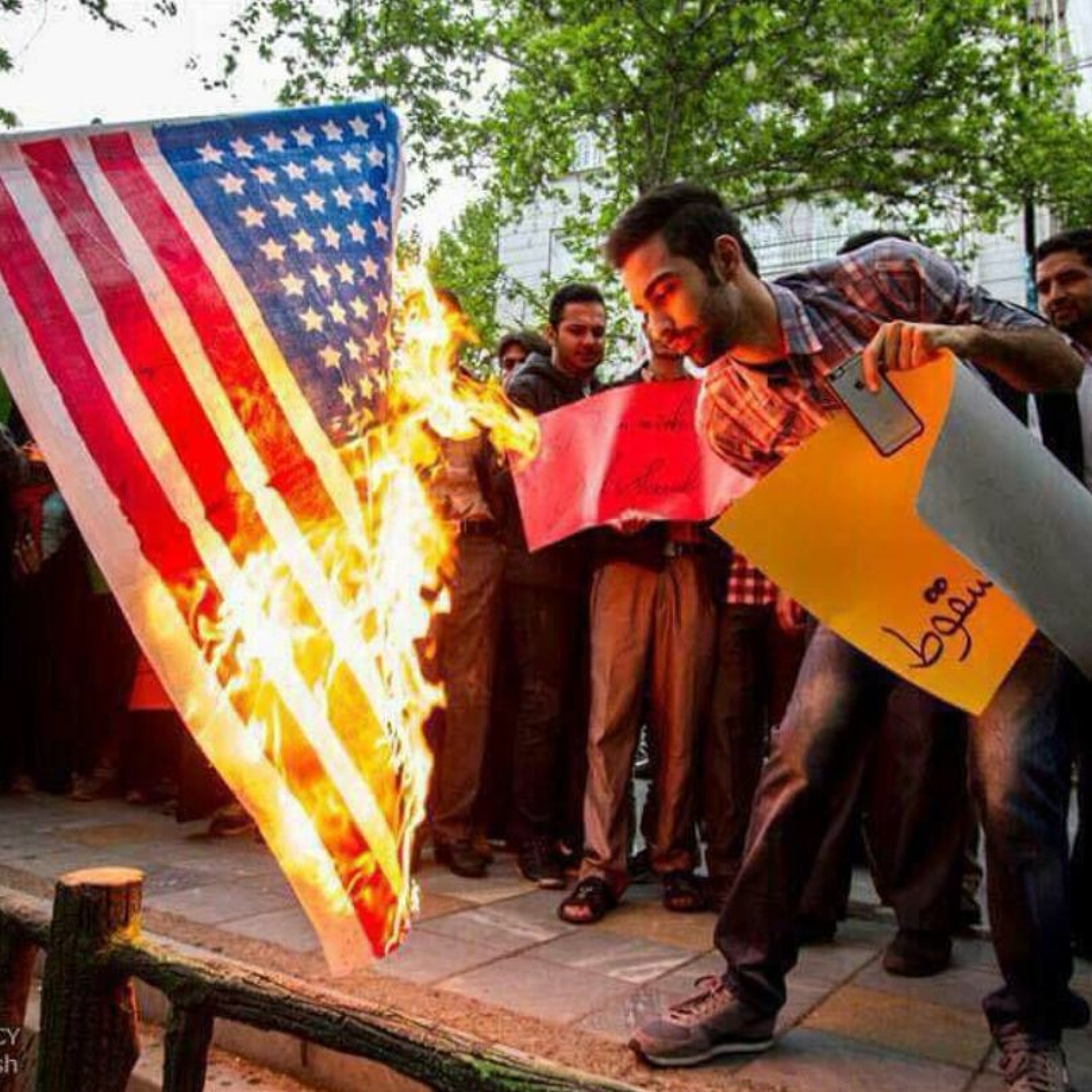 The Great Retreat: America's diplomatic withdrawal from the Middle East episode artwork