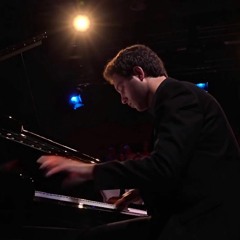 Federico Mompou  Cants Màgics: 3  Profond  Lent