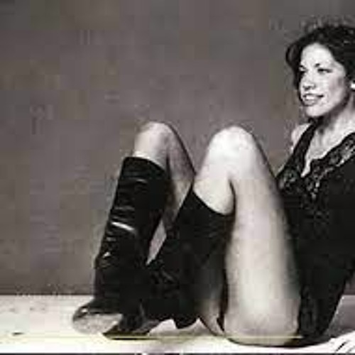 Carly Simon Nude Photos