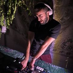 Groovy Nonsense - live set from an underground night party 2025