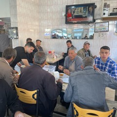 Breakfast Time in the Koç Kardeşler Lokantası - April 9