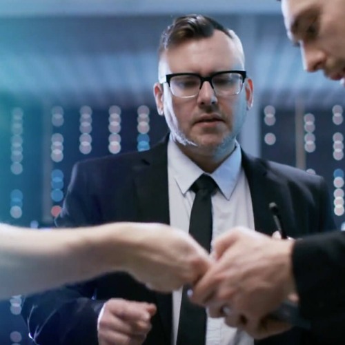 Stream episode Master Agent and Consultant by CarrierBid