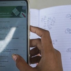 Dr Novi Kurnia - Digital Literacy