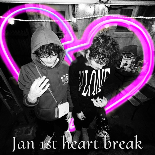 </3