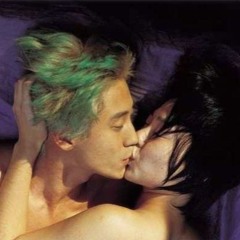 SUMMER LOVE GOES ON