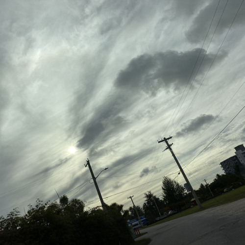 𝐟𝐚𝐥𝐥𝐢𝐧𝐠 𝐢𝐧 𝐥𝐨𝐯𝐞 - 𝐤𝐢𝐧𝐠𝐥𝐨𝐰 𝐫𝐞𝐦𝐢𝐱