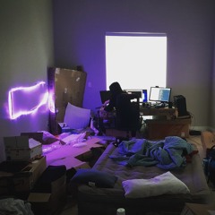 New DJ Toenail.xqcL