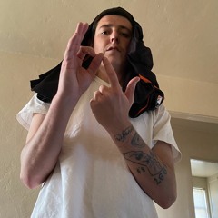 TkBuGGdUp - Ugly (Prod. Chazworth Bently)
