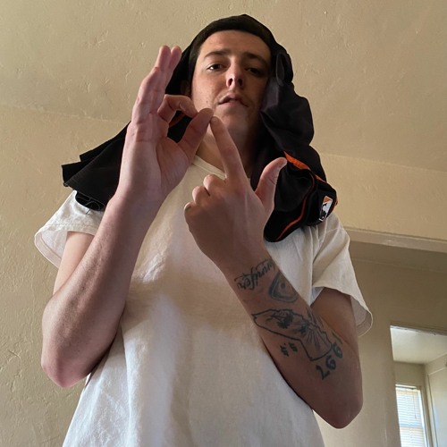 TkBuGGdUp - Ugly (Prod. Chazworth Bently)