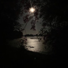 Peaktime Im Mondschein