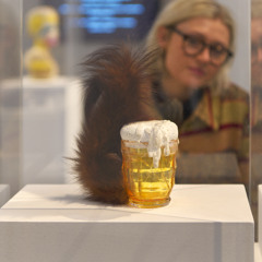 (AD) Meret Oppenheim, 'Squirrel' 1969