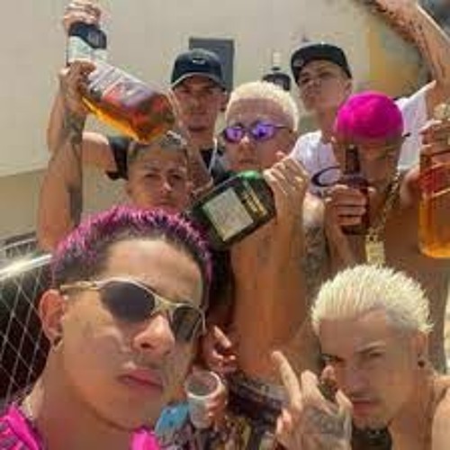 QUANDO EU METO COM A FIEL