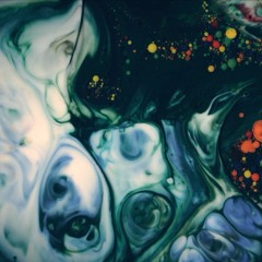 Die Zufällige Explosion Des Nichts