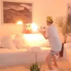 COMPLETO video do surfista da mansao privilegio Vídeo do surfista no Twitter