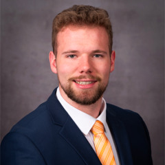 BYU-Idaho student awarded $15,000 Charles Schwab scholarship