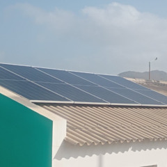 Peça Claudia Esc Cha Cemitério instalação painéis