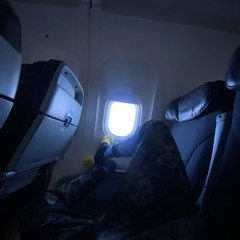 Jugó De Mango Sin Horario De Aterrizaje