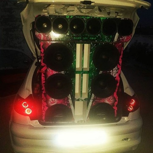 Sesión Para El 206 Gti Porculeros King Con RaquelBreaks