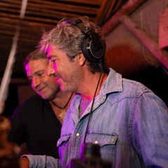 JC & MoM-Closing Faro Beach 2025