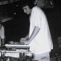 Guest DJ Homero in2 Devastating Dennis Live - WCRX 88.1 FM Chicago 11-7-97' (Manny'z Tapez)