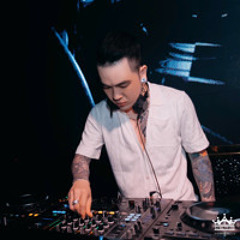 I NEED U LOVE TONIGHT FT KISS MY TATTOO - DJ ZINH
