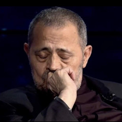 ان مر يوم من غير رؤياك مينحسبش من عمري